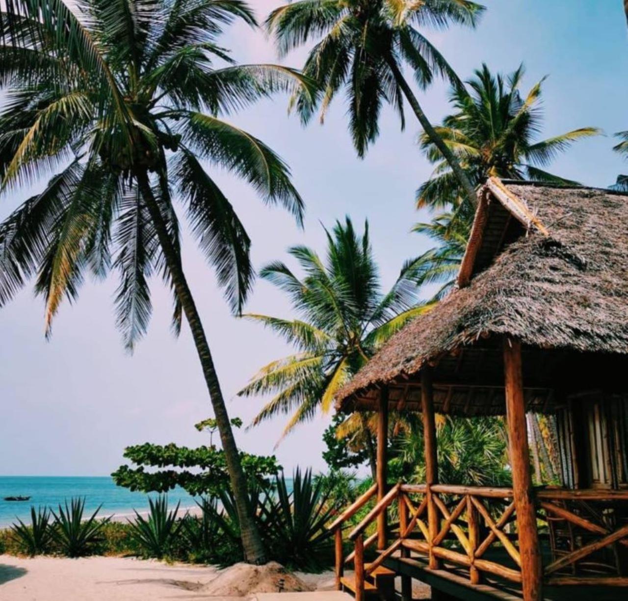 Barry'S Beach Resort Mkwaja Eksteriør billede